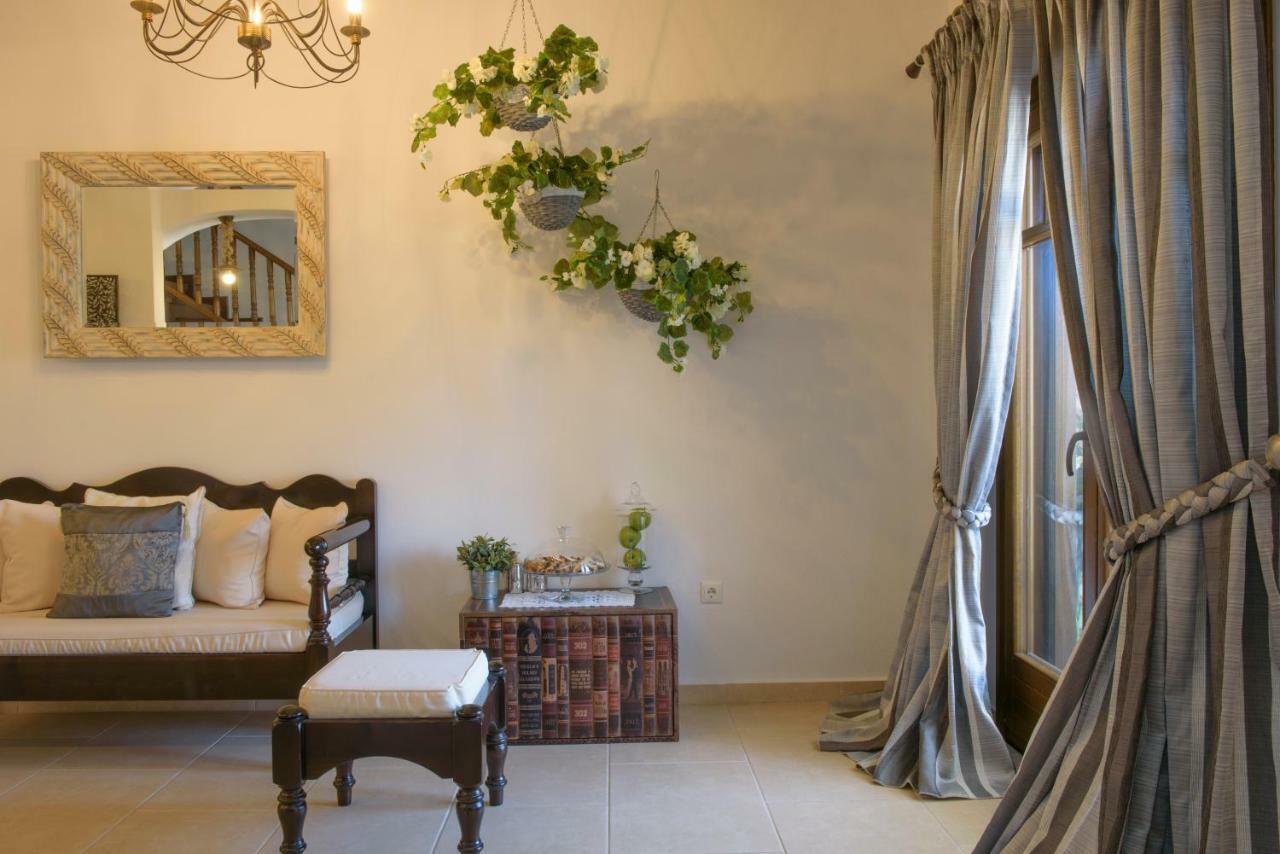 Apart Boutique Giorgos Amolianí Interior foto