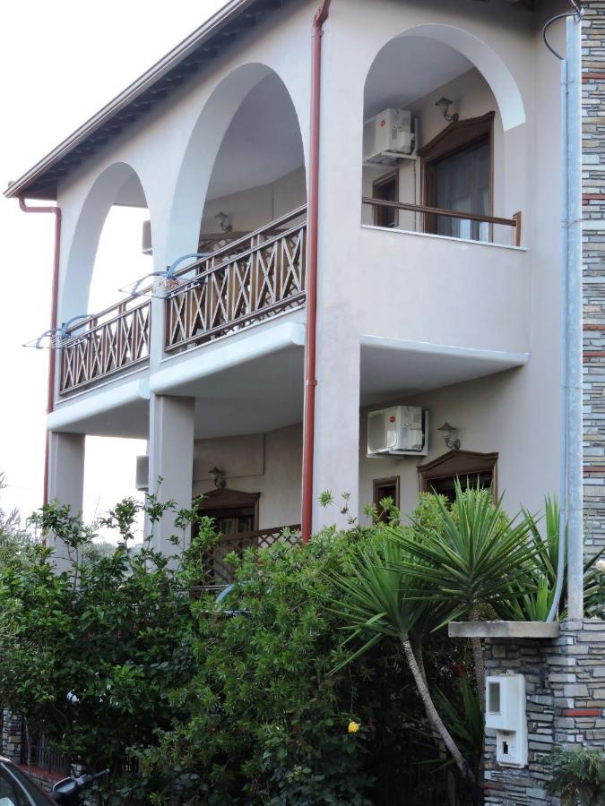 Apart Boutique Giorgos Amolianí Exterior foto